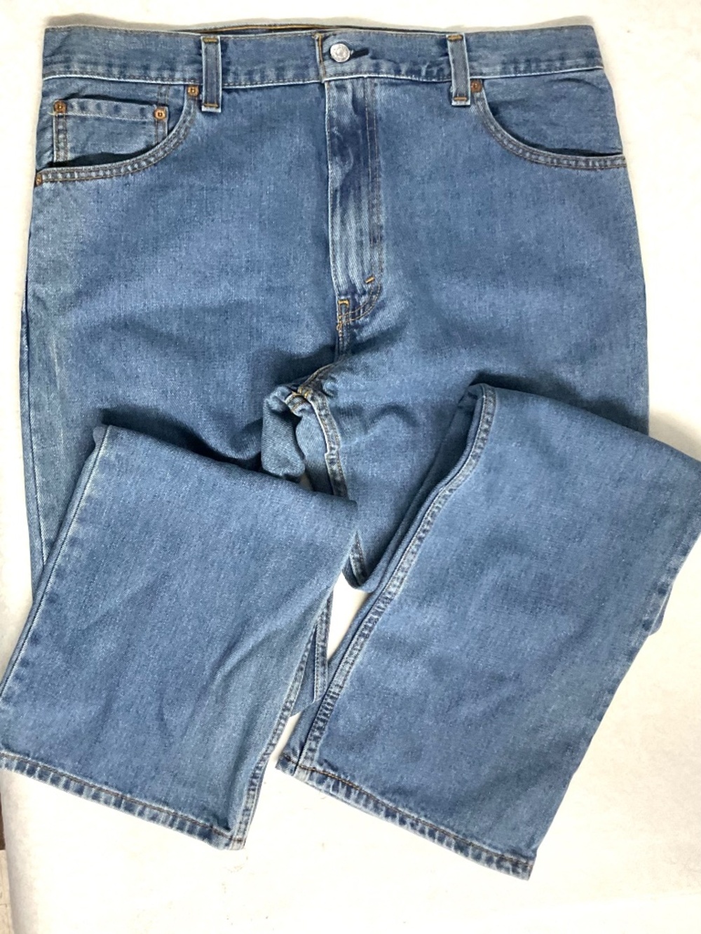Levis. Zipper Fly.  Size: 36X32”. Boot cut Leg.  #517